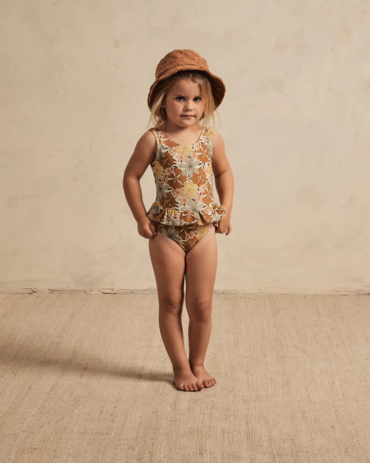 RYLEE + CRU skirted one-piece || safari floral