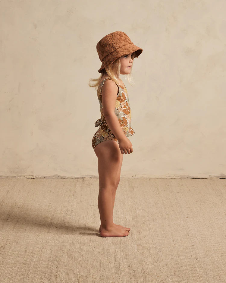 RYLEE + CRU skirted one-piece || safari floral