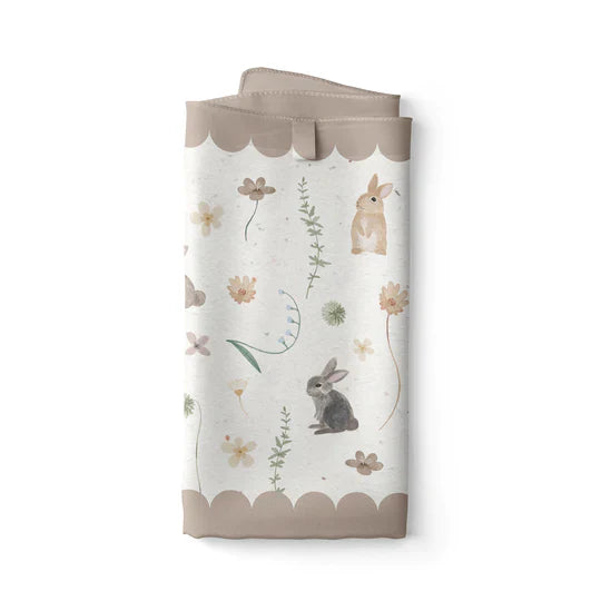 Holly & Ivy - Farmhouse Bunnies Cotton Runner