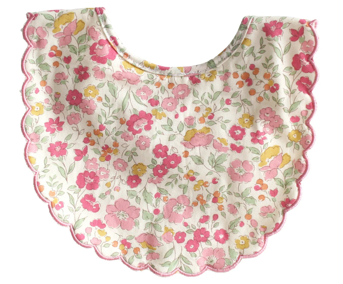 Alimrose Scallop Bib