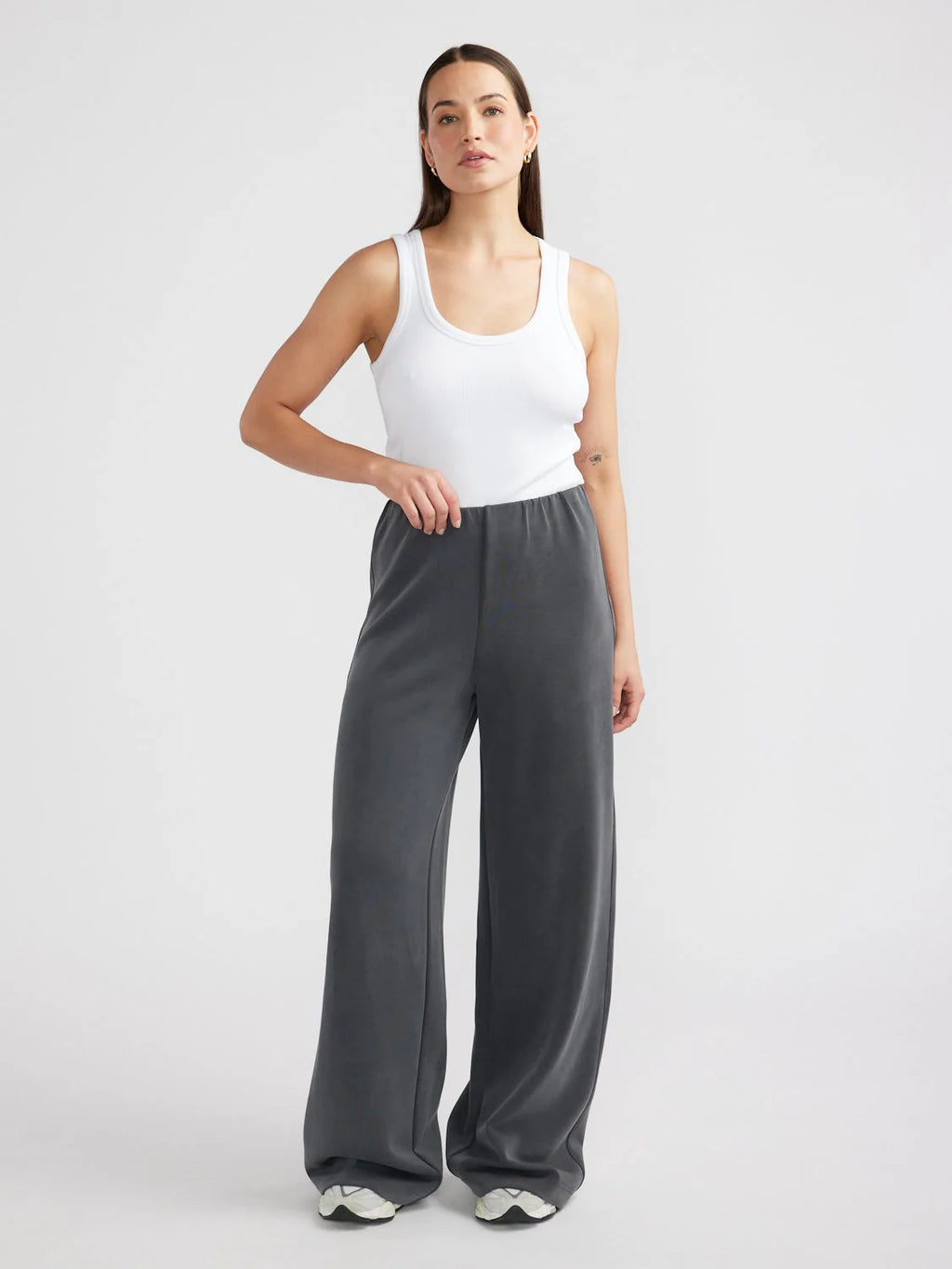 ENA PELLY- Alessa Relaxed Soft Jersey Pant  Charcoal