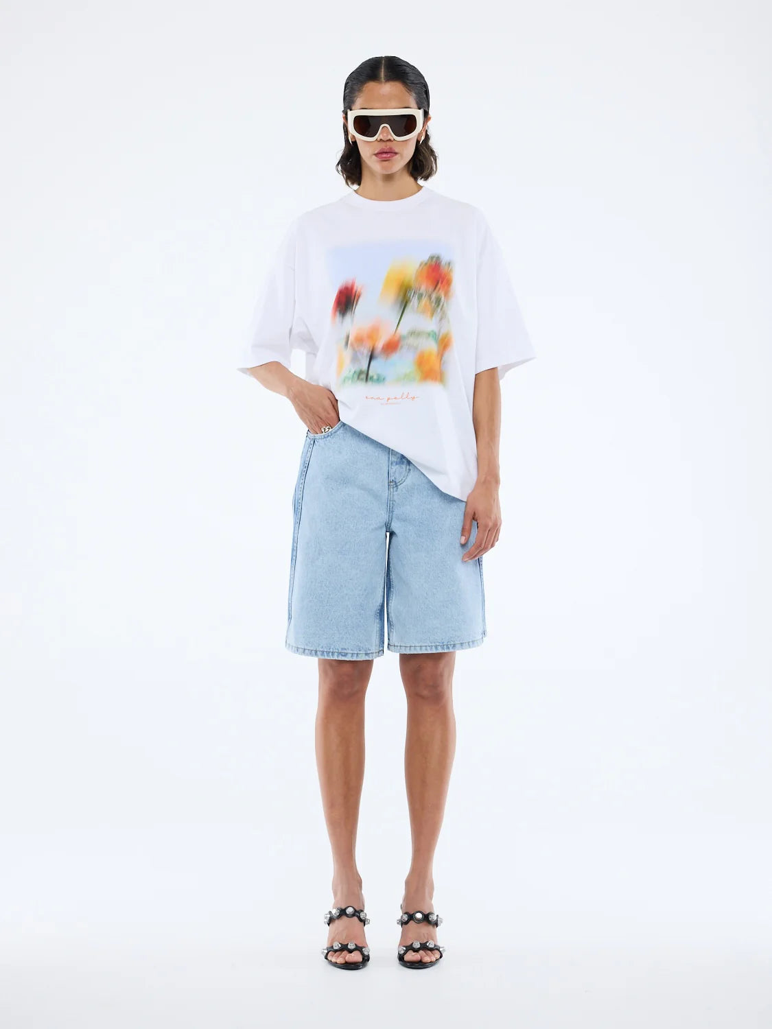 Ena Pelly Blurred Daisy Frame Tee