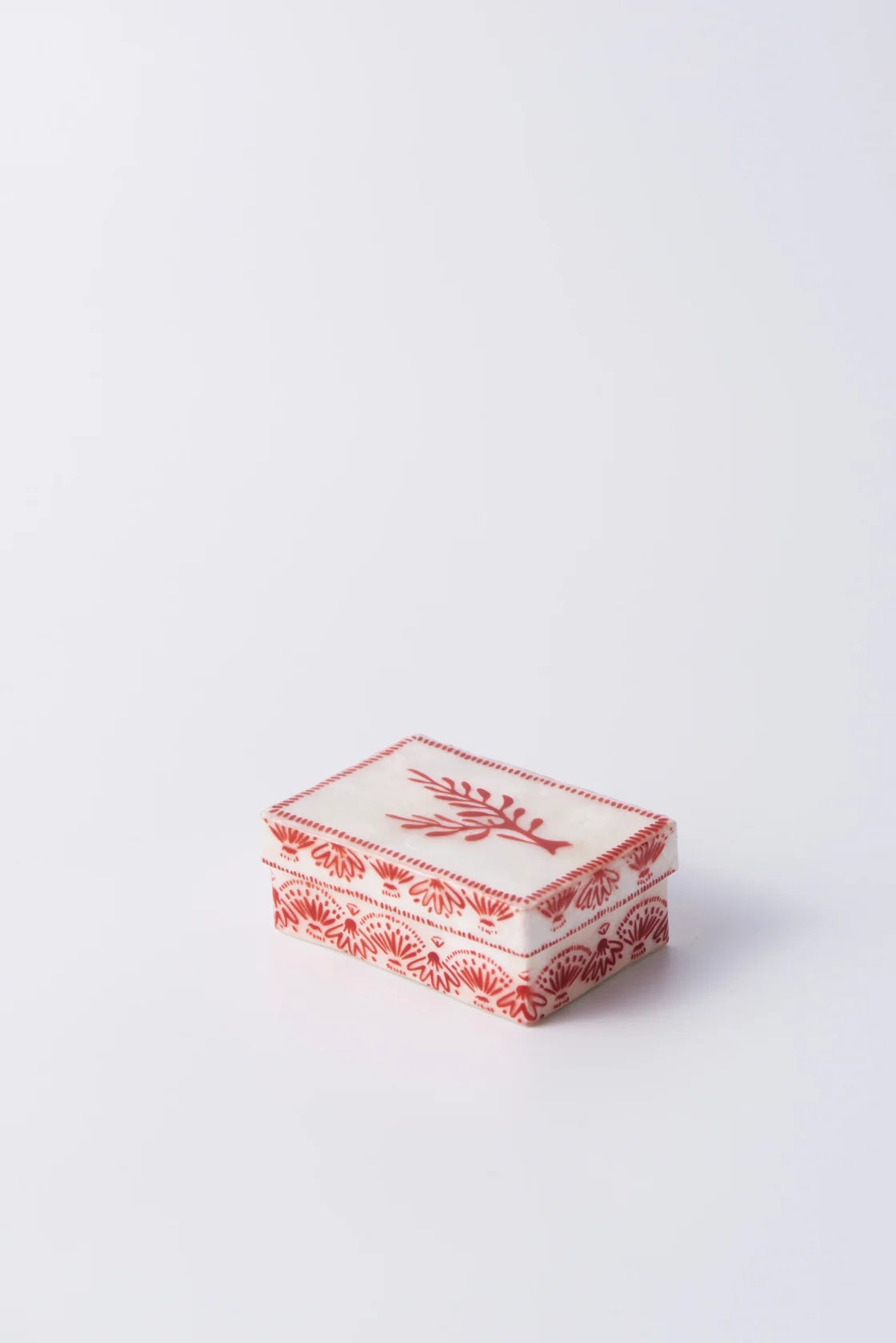 Jones & Co Atlantic Coral Box Red