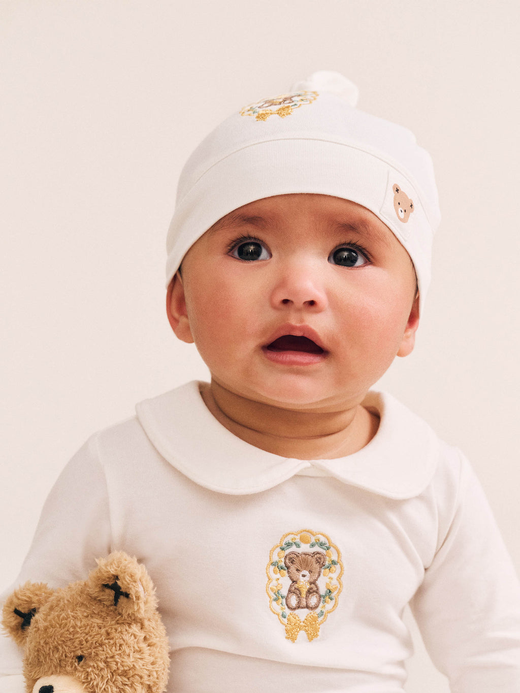 Huxbaby My First Hux Almond Milk 4pc Boucle Newborn Set