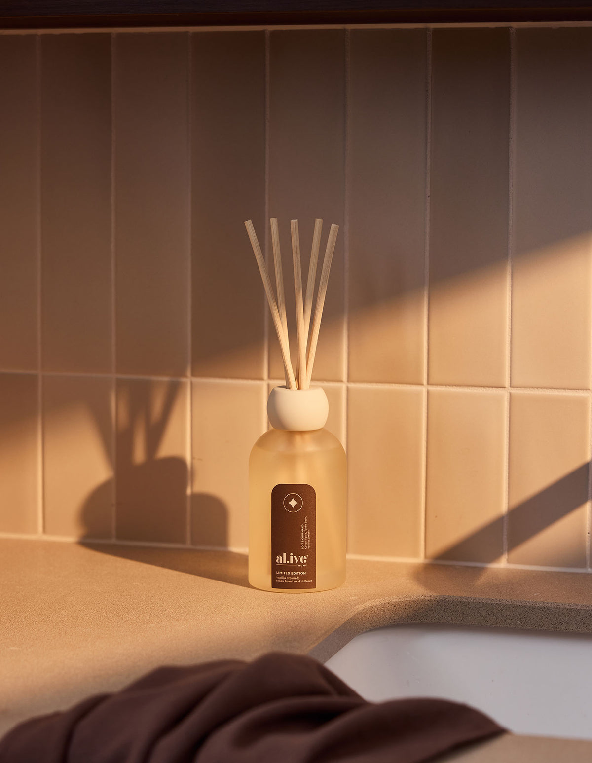 Al.ive Body Vanilla Cream & Tonka Bean Reed Diffuser