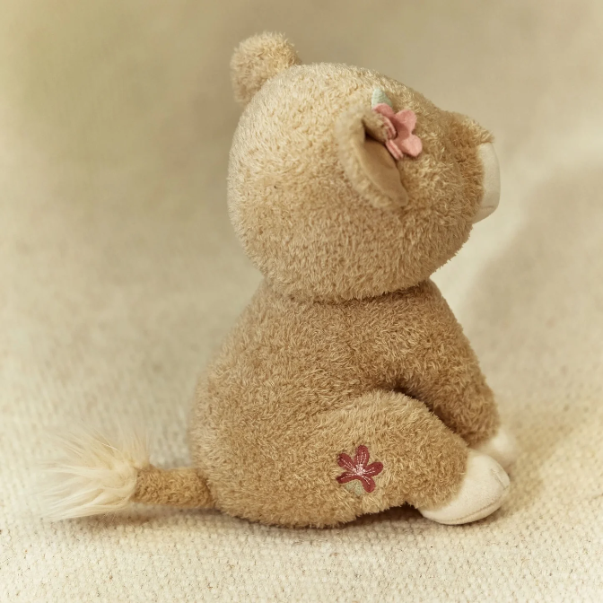 Little Dutch Safari Friends Cuddle Lioness 17cm