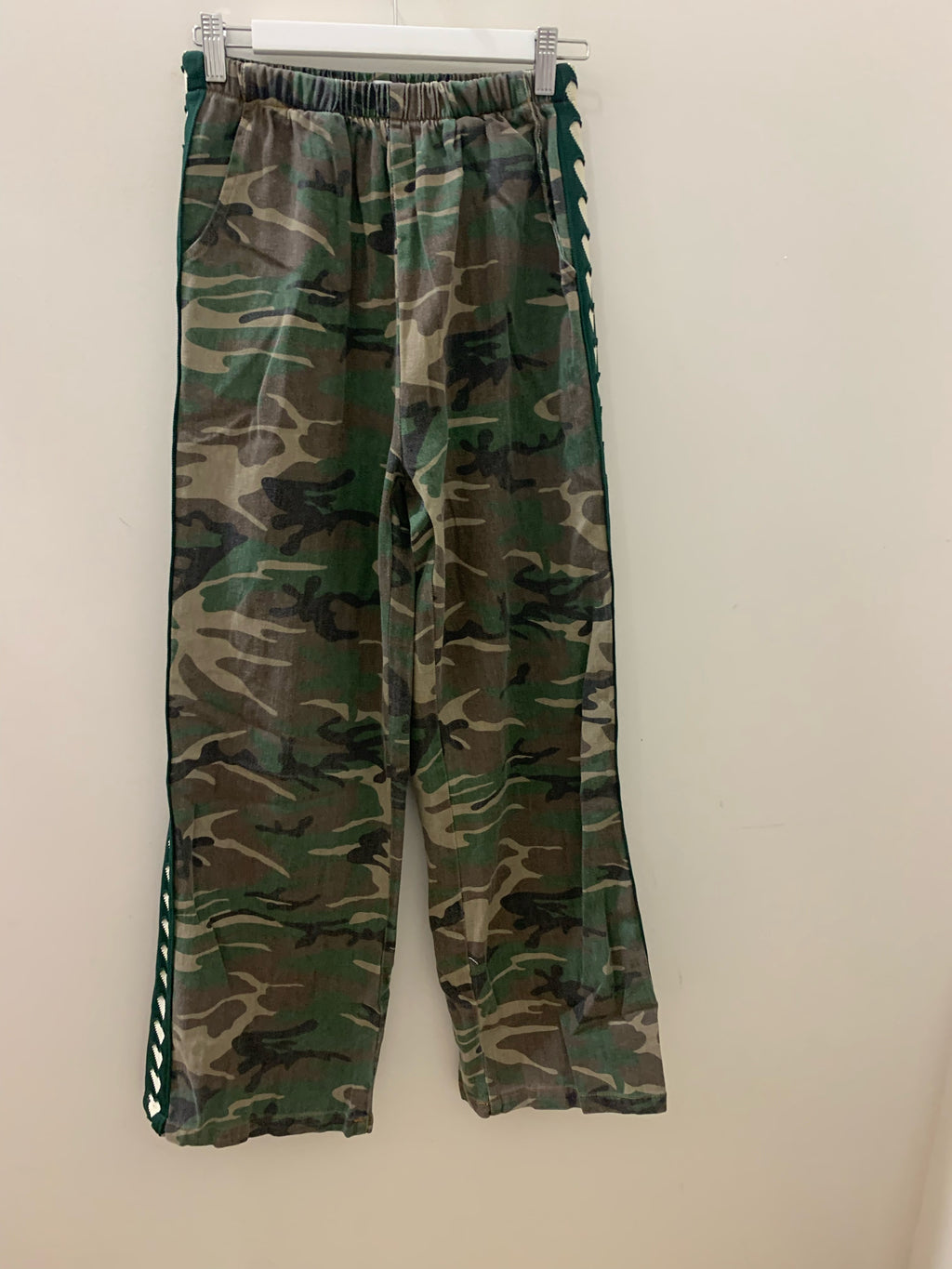 By Frankie - Camo/Green Heart Racer Pant