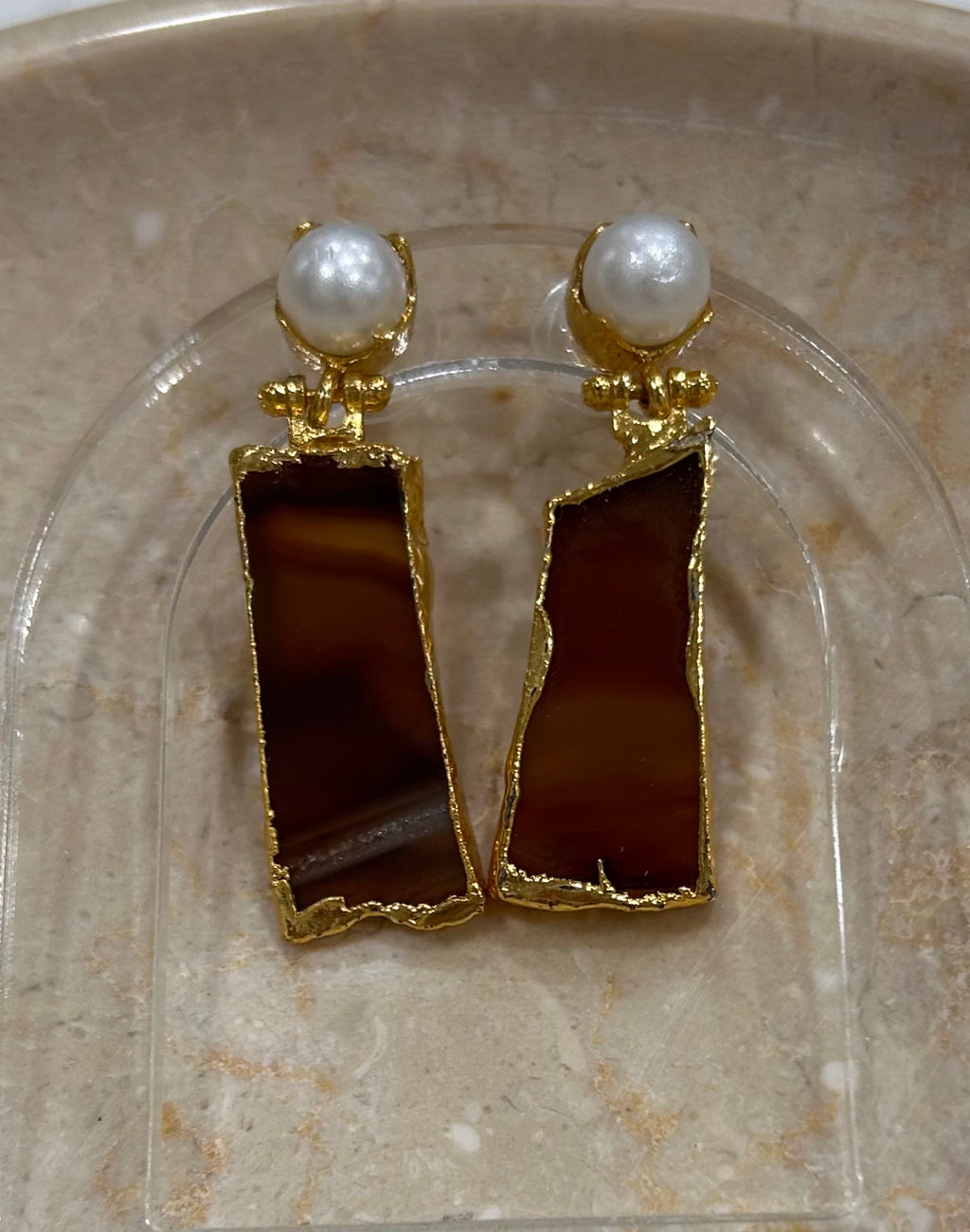 Inartisan Brown & Pearl Earrings