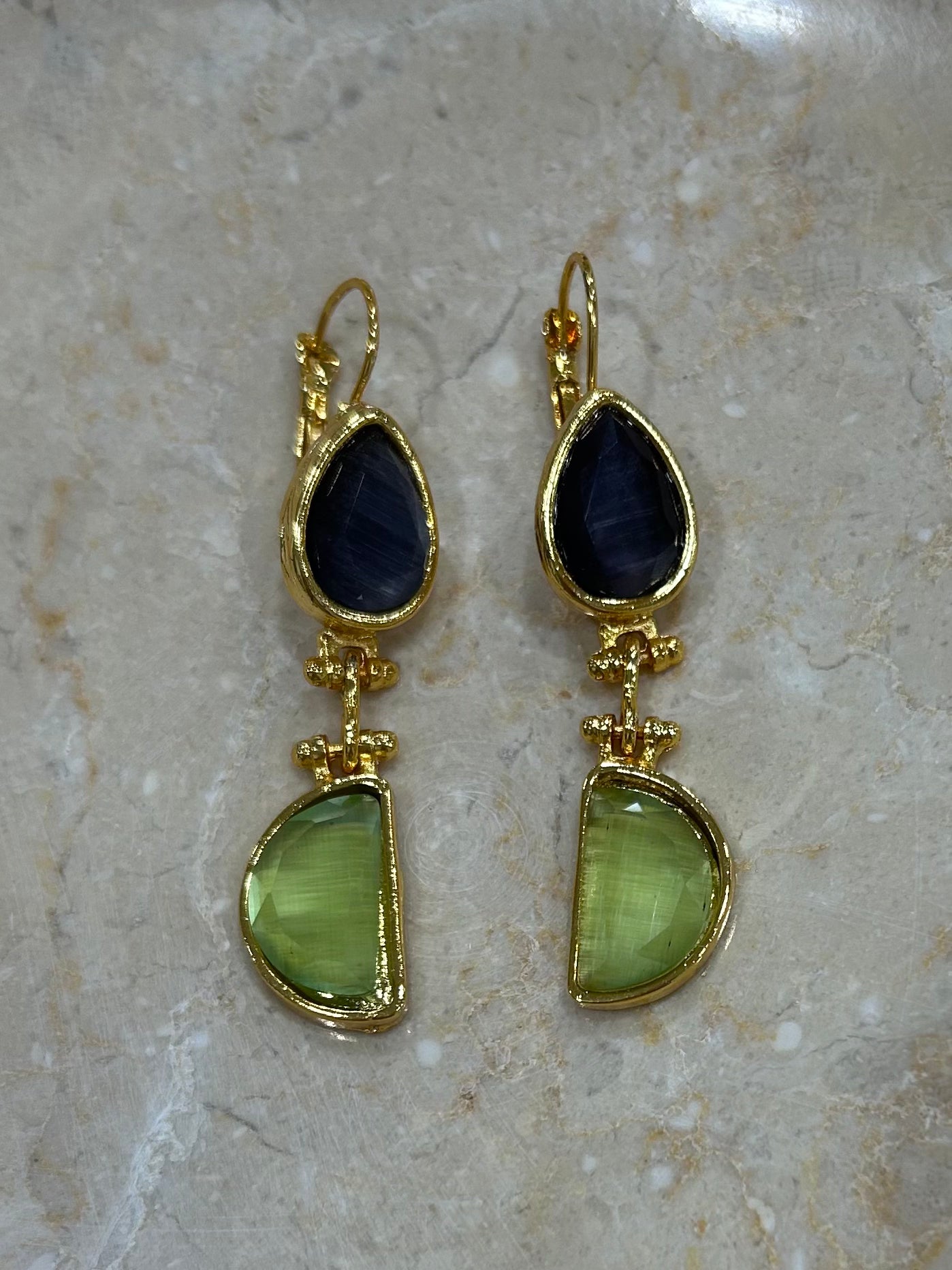 Inartisan Grey & Green Dangling Earrings