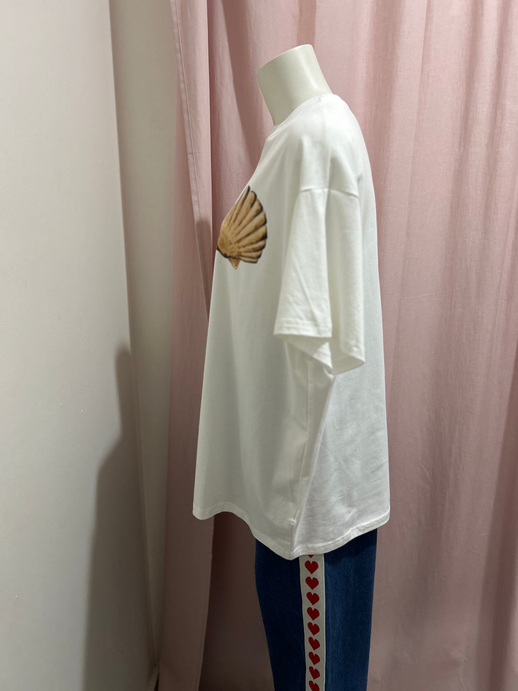 By Frankie Shell Tee