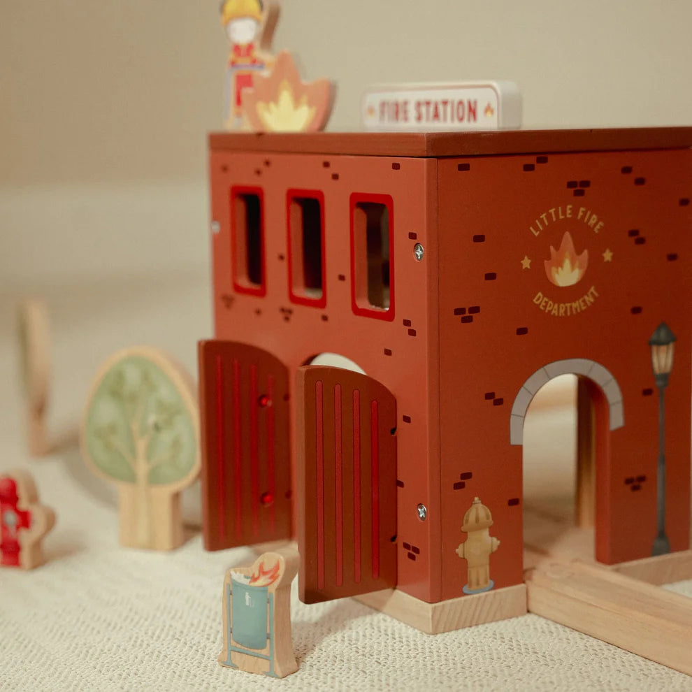 Little Dutch Wooden Fire Station