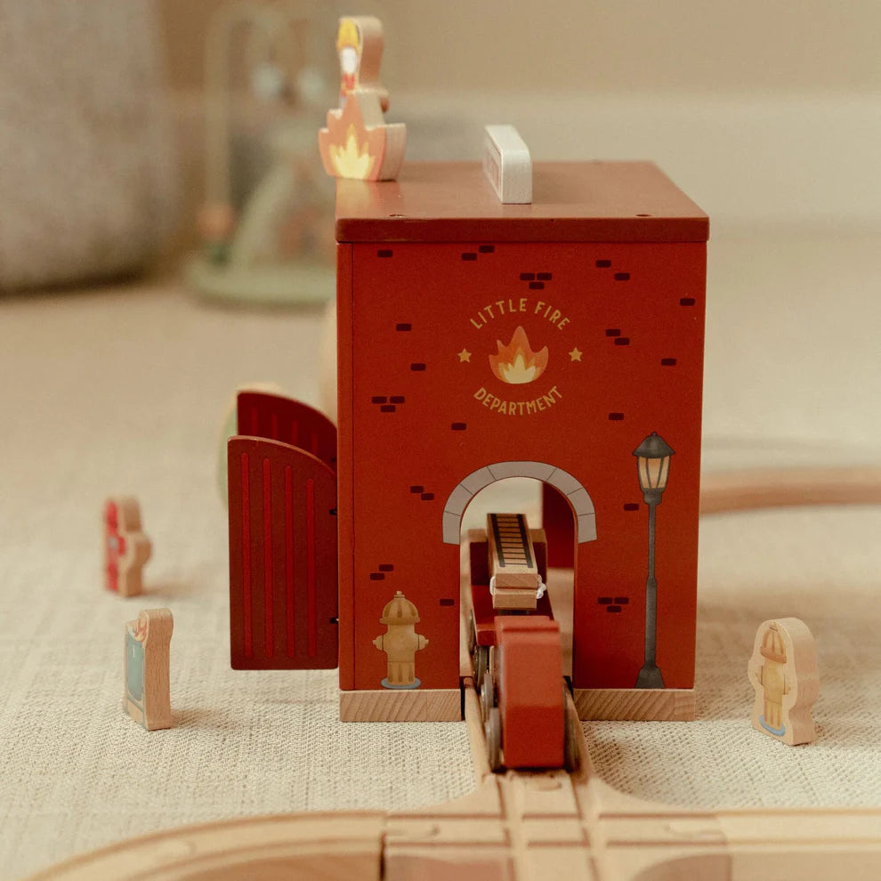 Little Dutch Wooden Fire Station