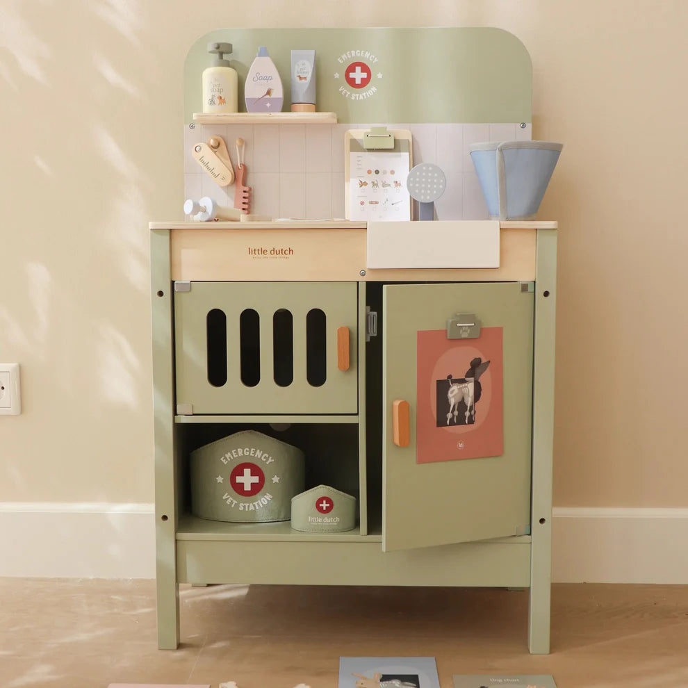 Little Dutch Wooden Play Veterinary Set