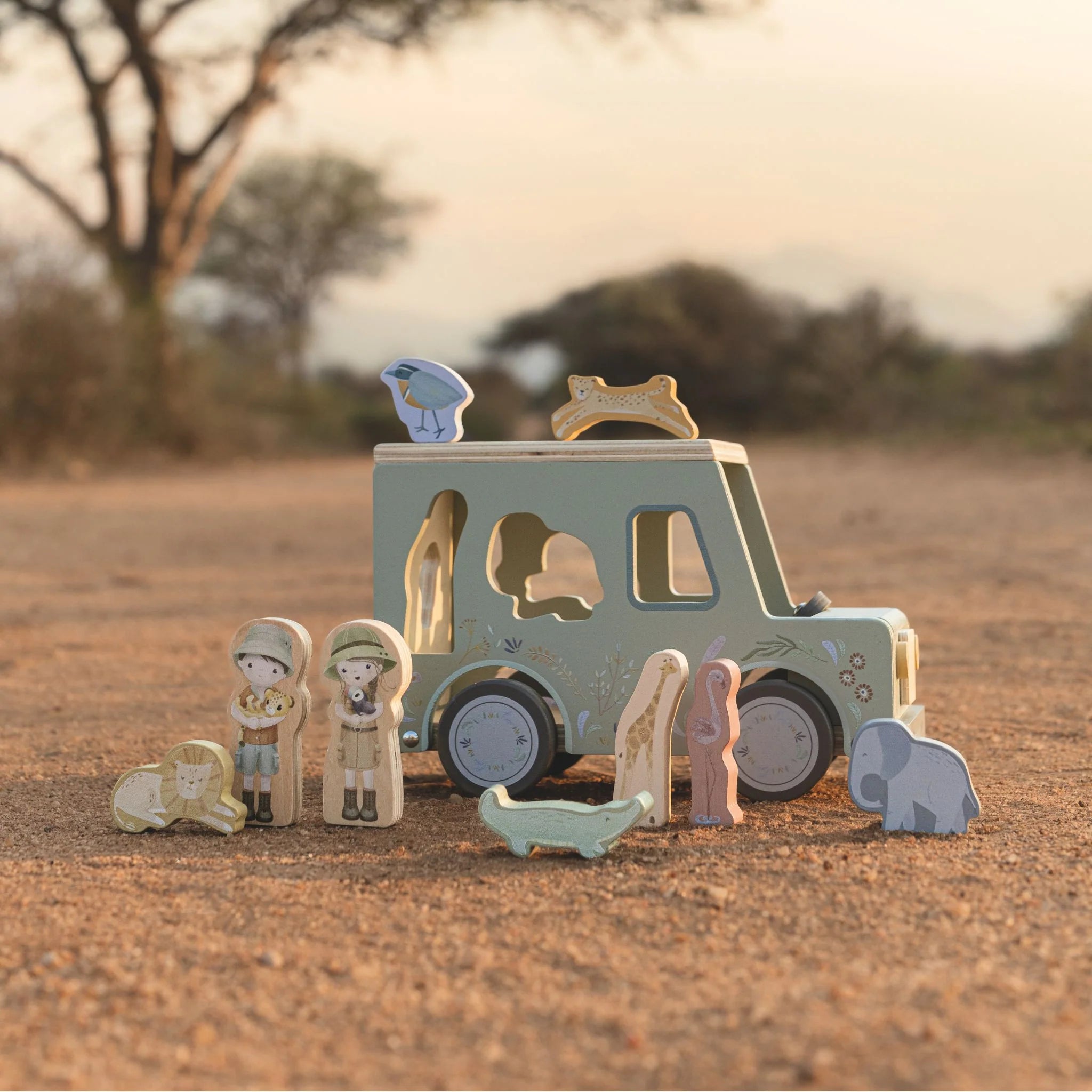 Little Dutch - Safar Friends Shape Sorter Safari Car