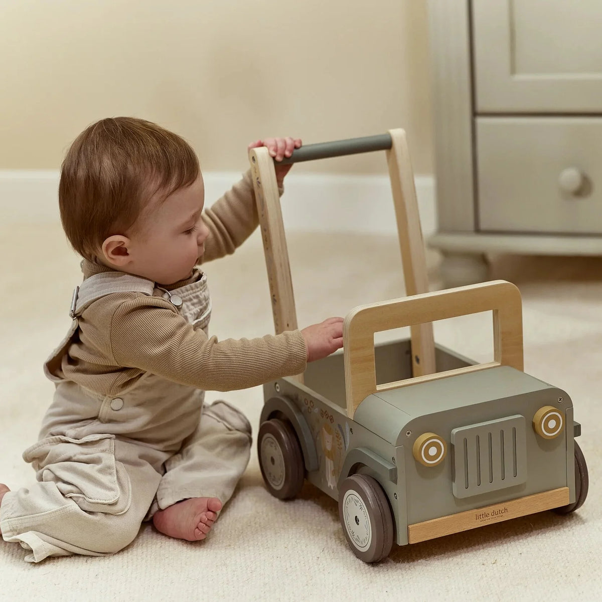 Little Dutch - Safari Friends Wooden Pull Car