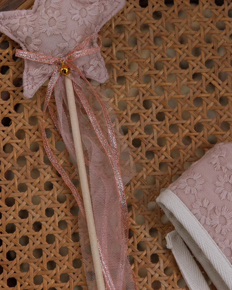 Noralee  Crown & Wand | Rose