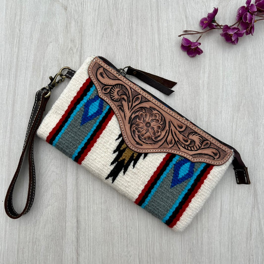 The Design Edge White Saddle Blanket Clutch with Tooled Leather