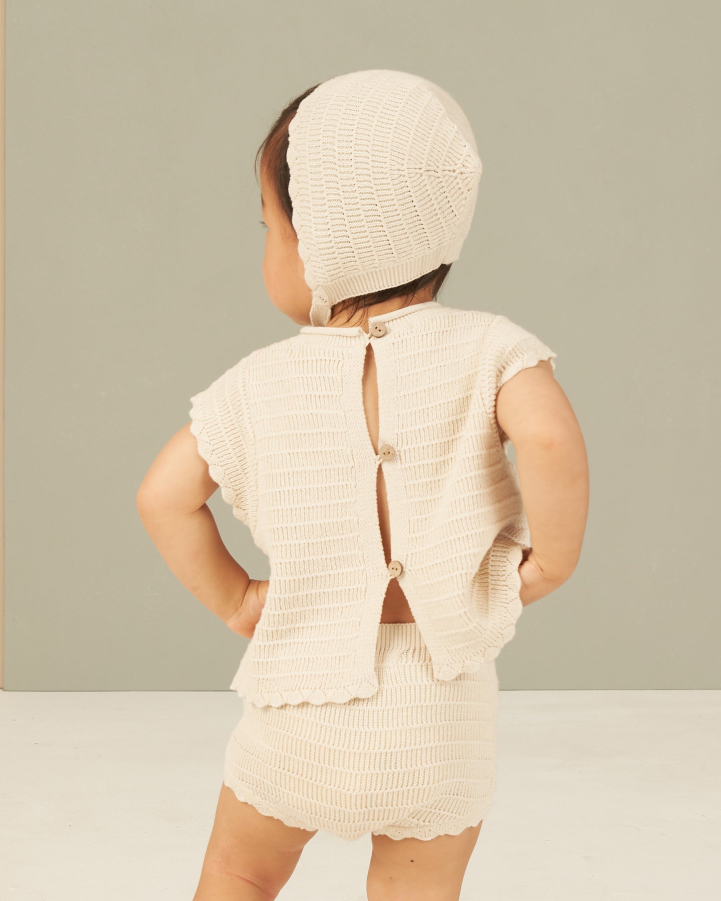 RYLEE & CRU scallop knit baby set || natural