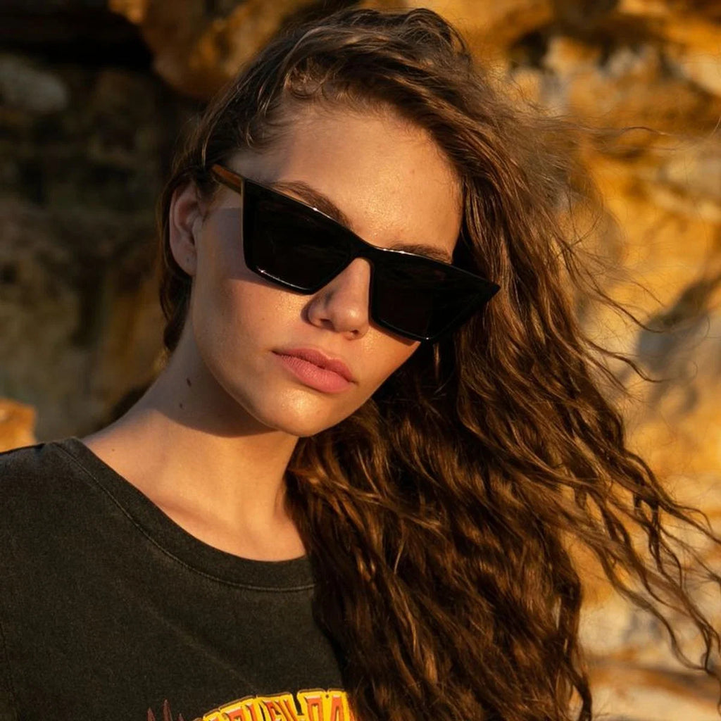 Reality Eyewear - Lizzette - Black