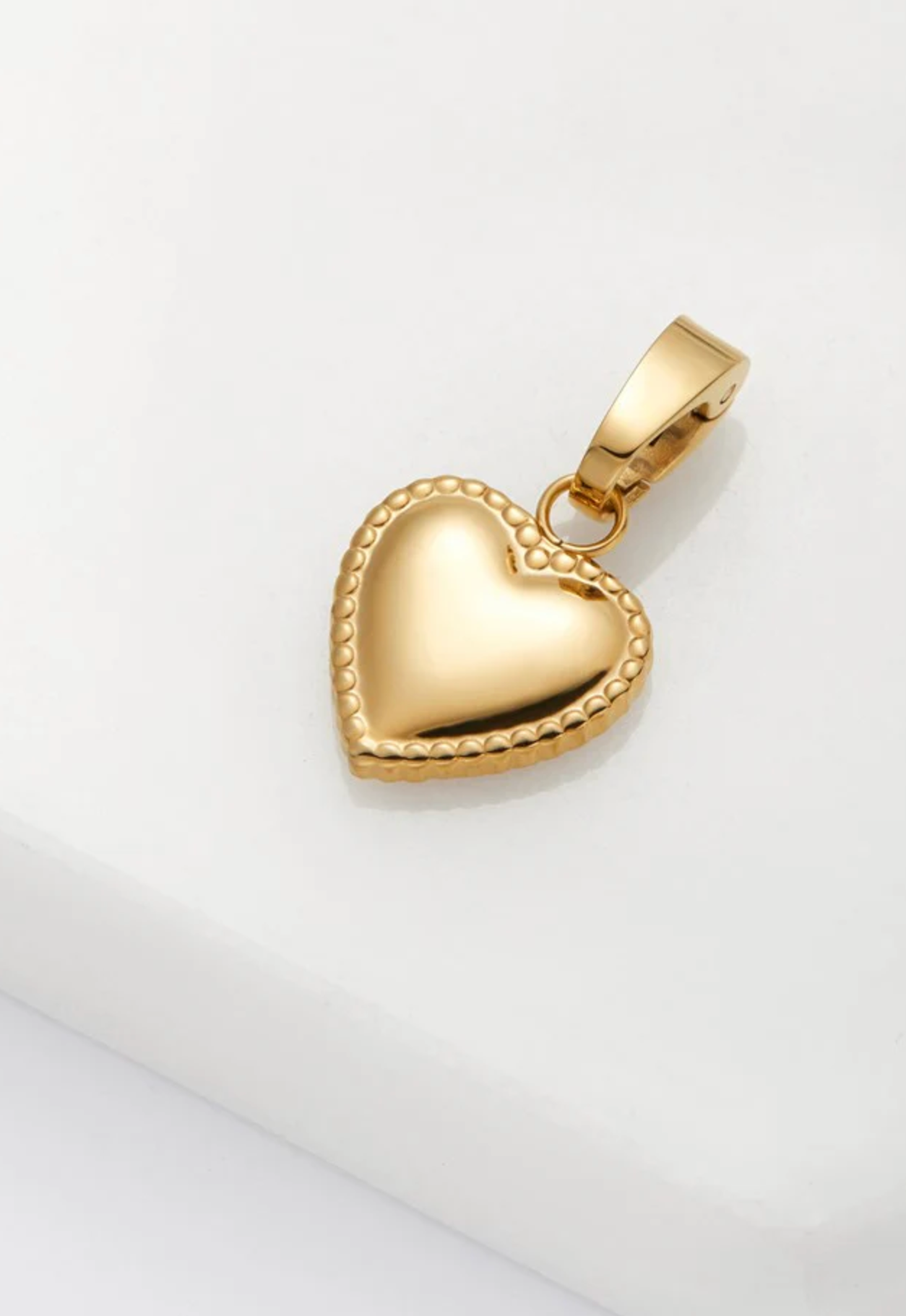 Zafino Heart Charm - Gold