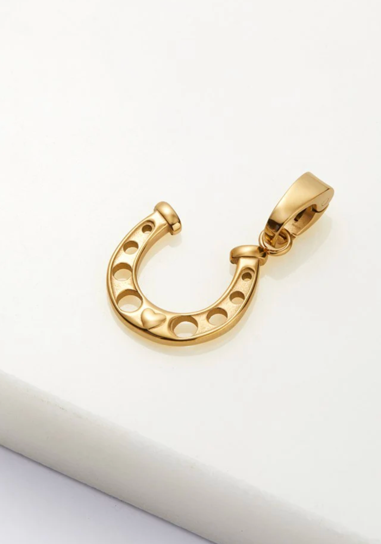 Zafino Horseshoe Charm