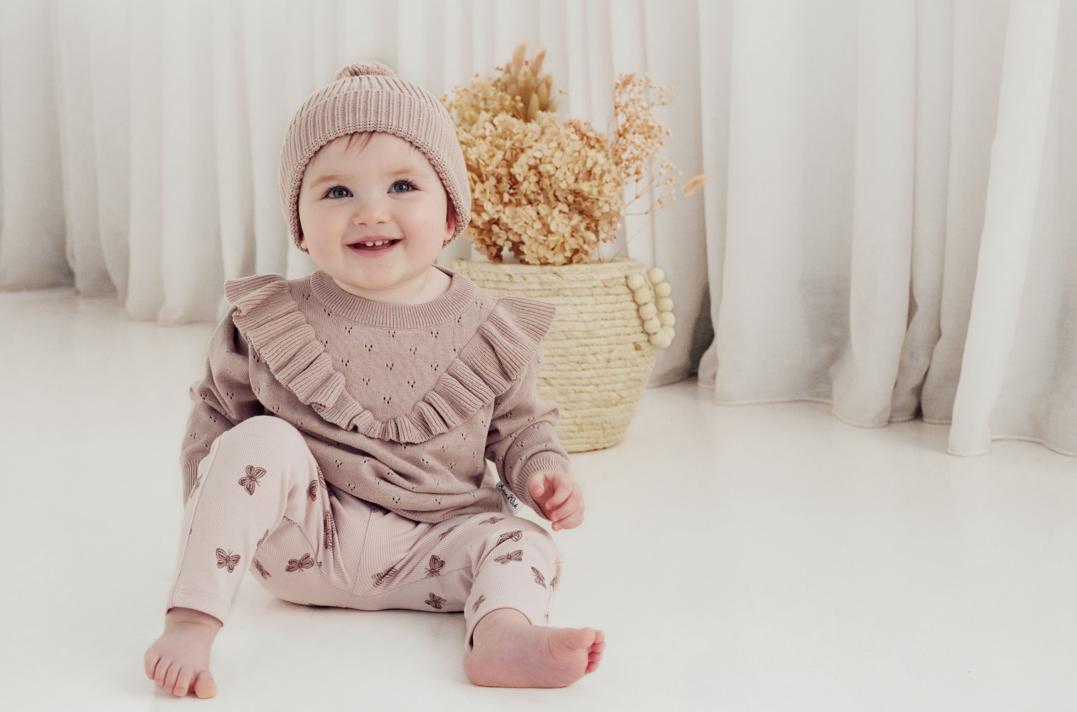 Aster & Oak Wild Rose Knit Jumper