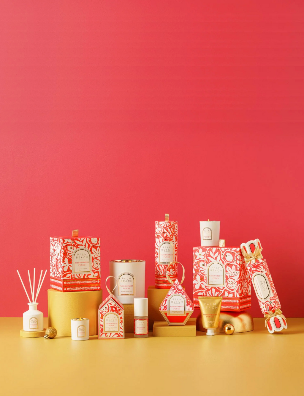 Palm Beach Collection Passionfruit Punch Hanging Bauble Candle 50g