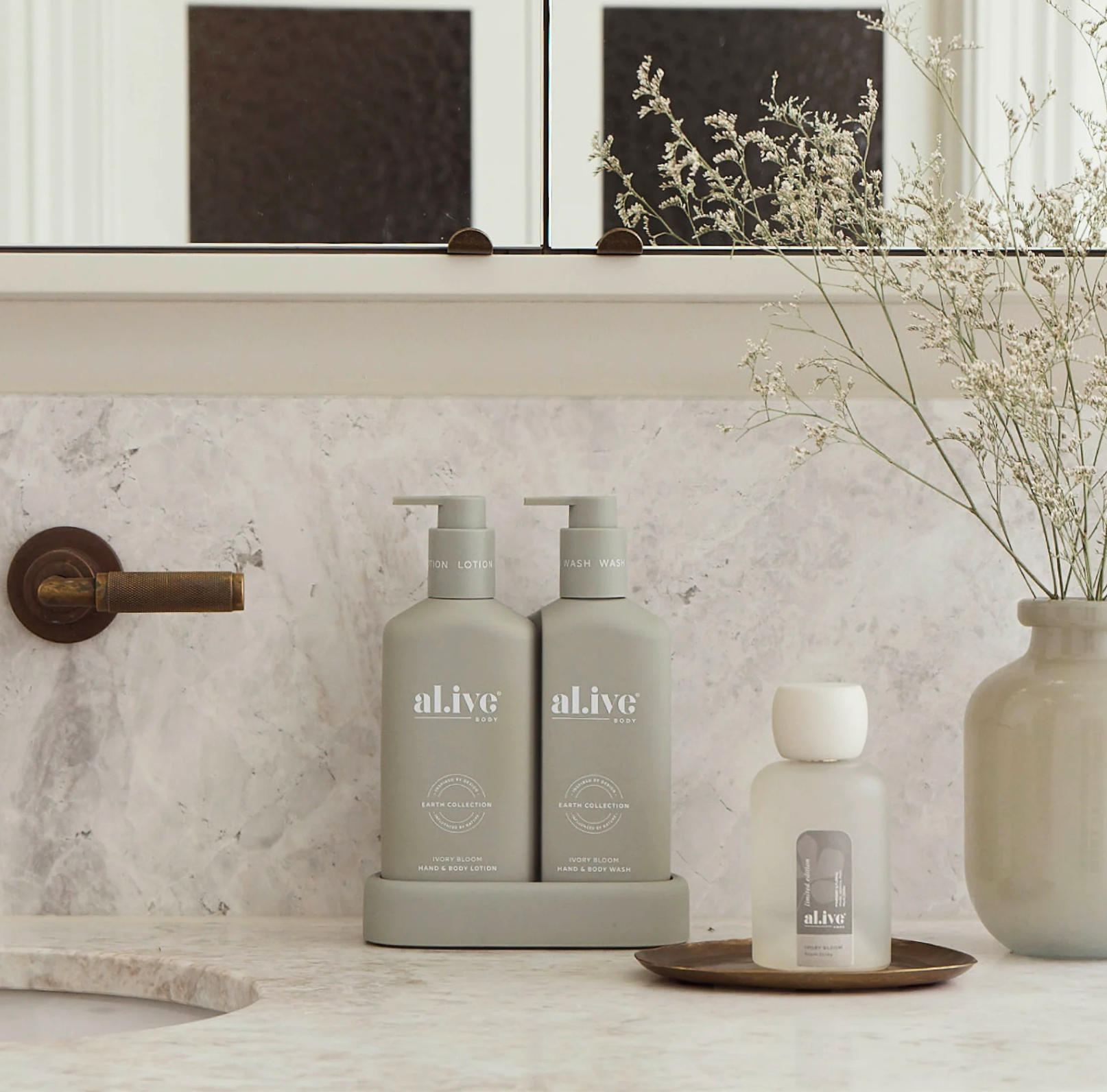 Al.ive Body Ivory Bloom Home Ritual Set