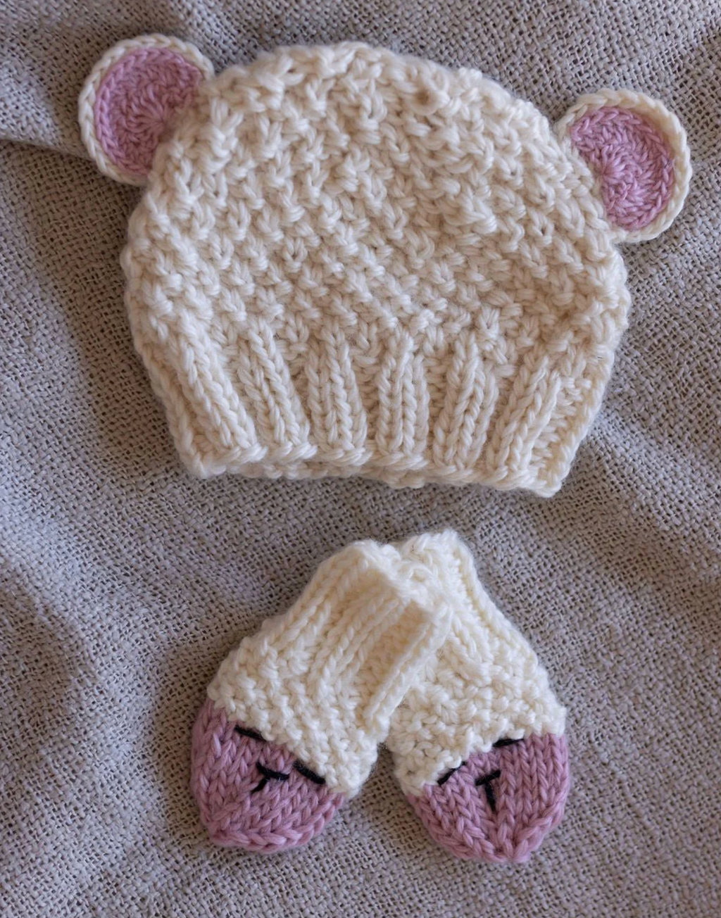 Acorn Kids Bear Beanie - Assorted