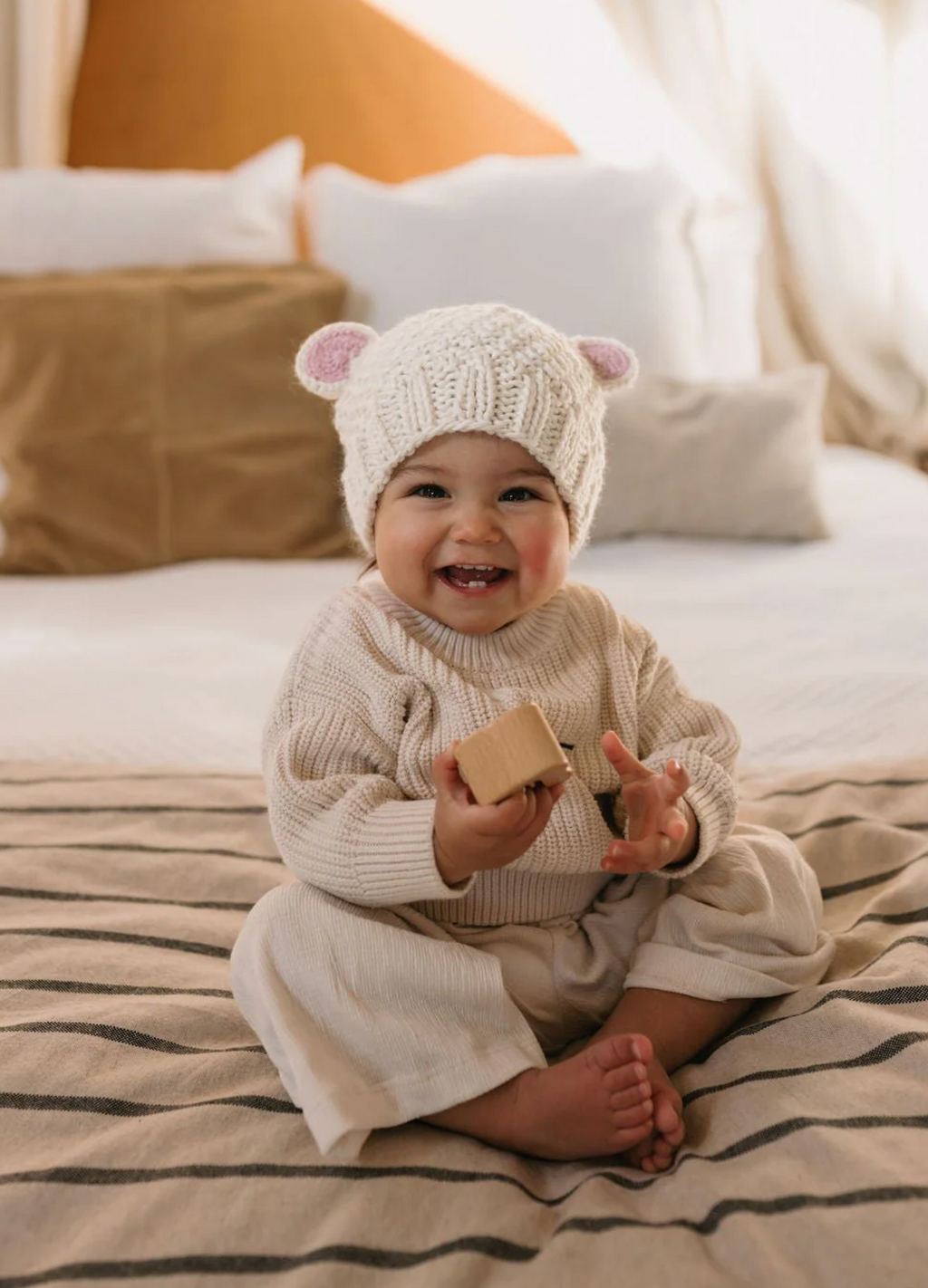 Acorn Kids Bear Beanie - Assorted