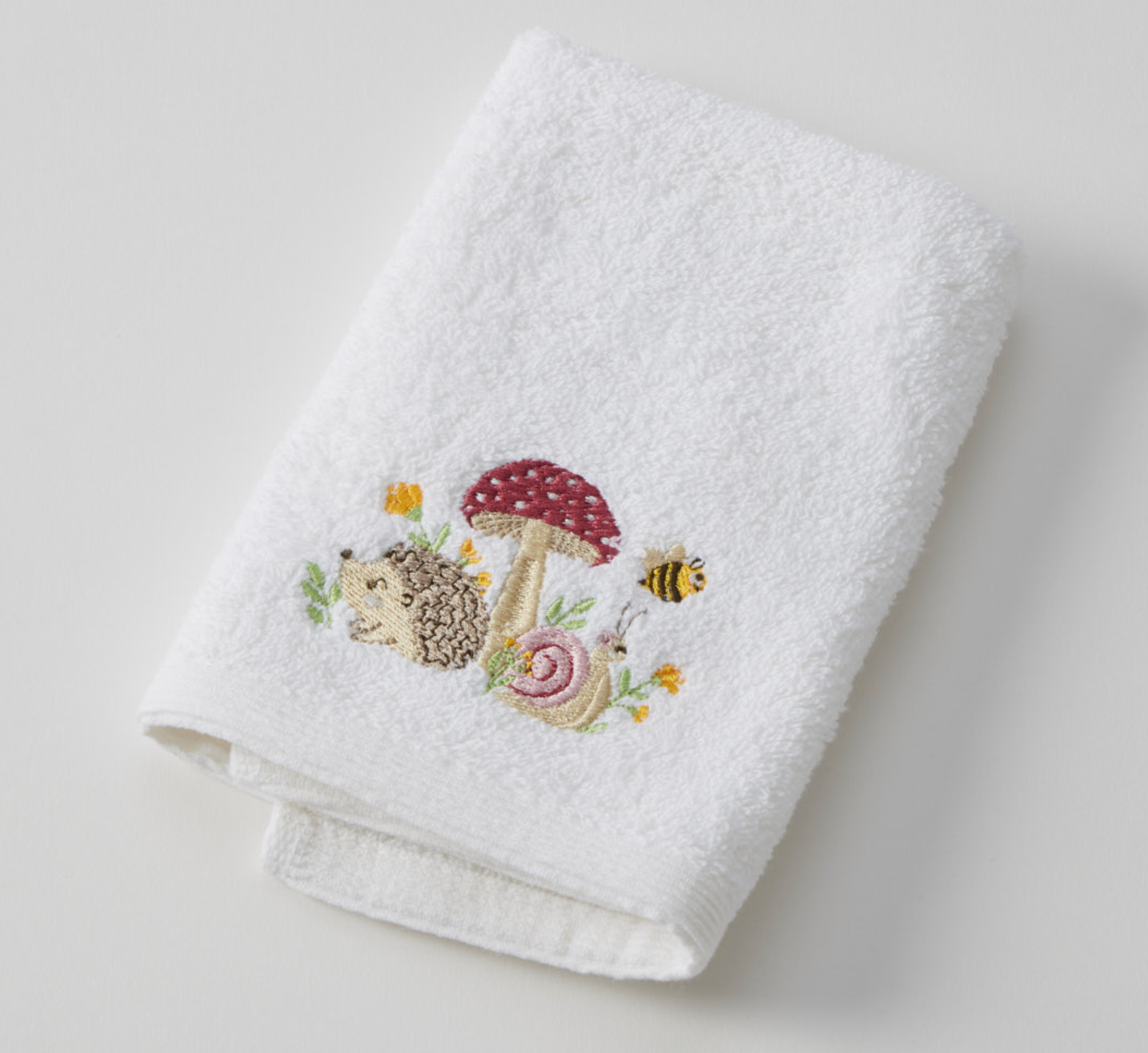 Jiggle & Giggle Mushroom Meadow Bath Towel & Face Washer in Organza Bag