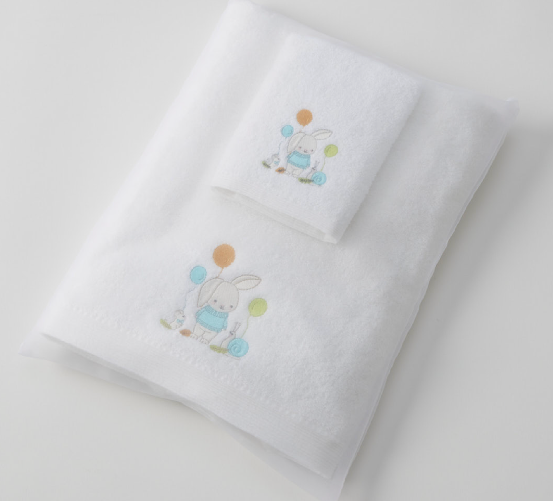 Jiggle & Giggle Bunny Party Bath Towel & Face Washer in Organza Bag