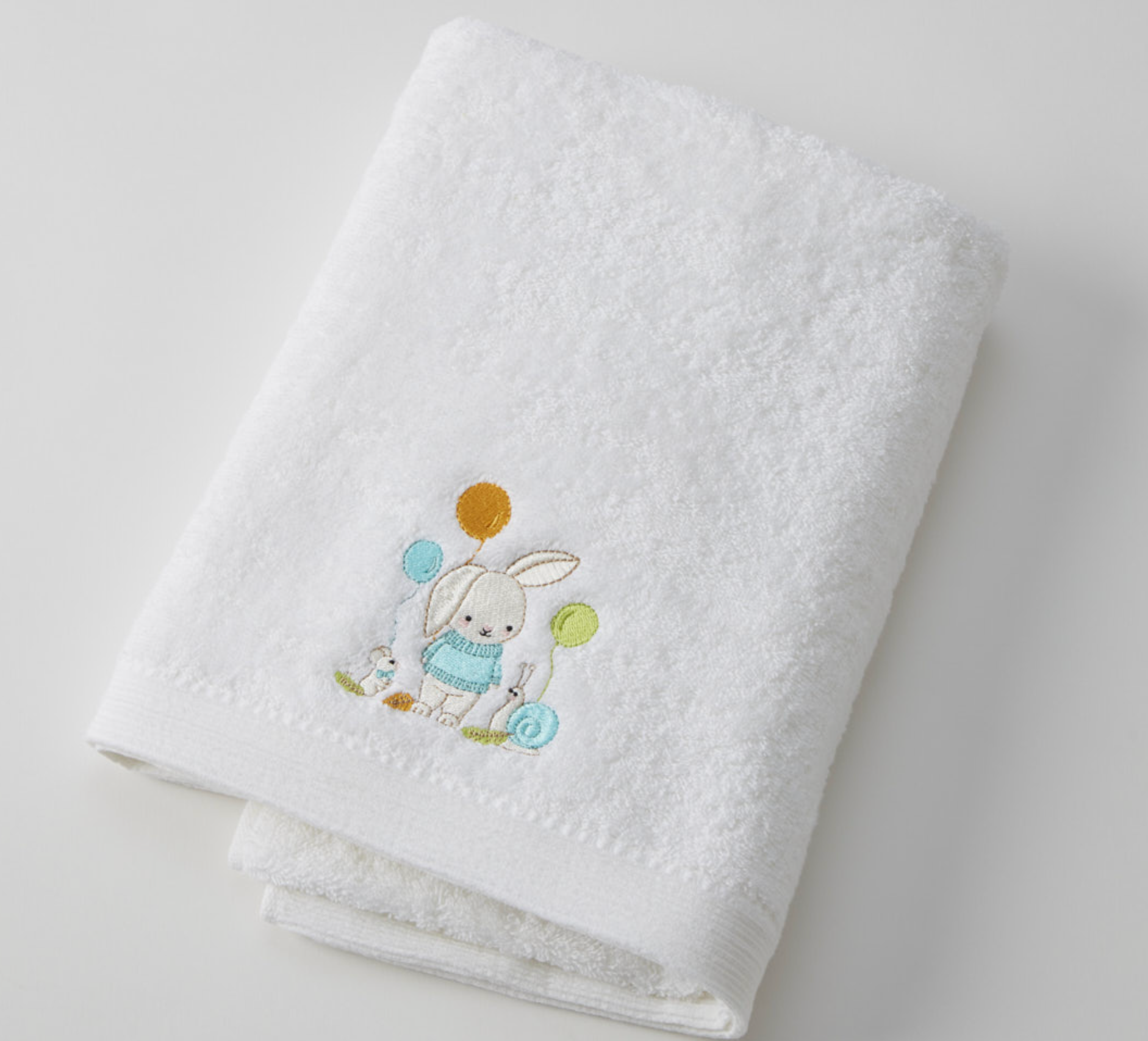 Jiggle & Giggle Bunny Party Bath Towel & Face Washer in Organza Bag