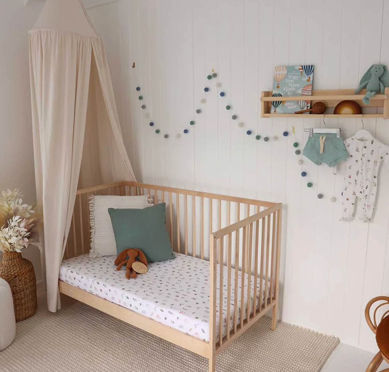 Snuggle Hunny Garden Friends Organic Fitted Cot Sheet