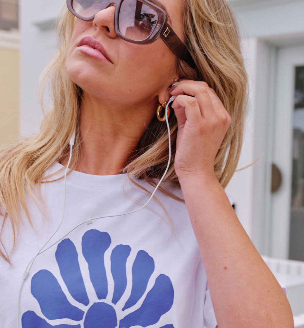 Ceres Life Stevie Slouchy White & Ceres Flora Tee