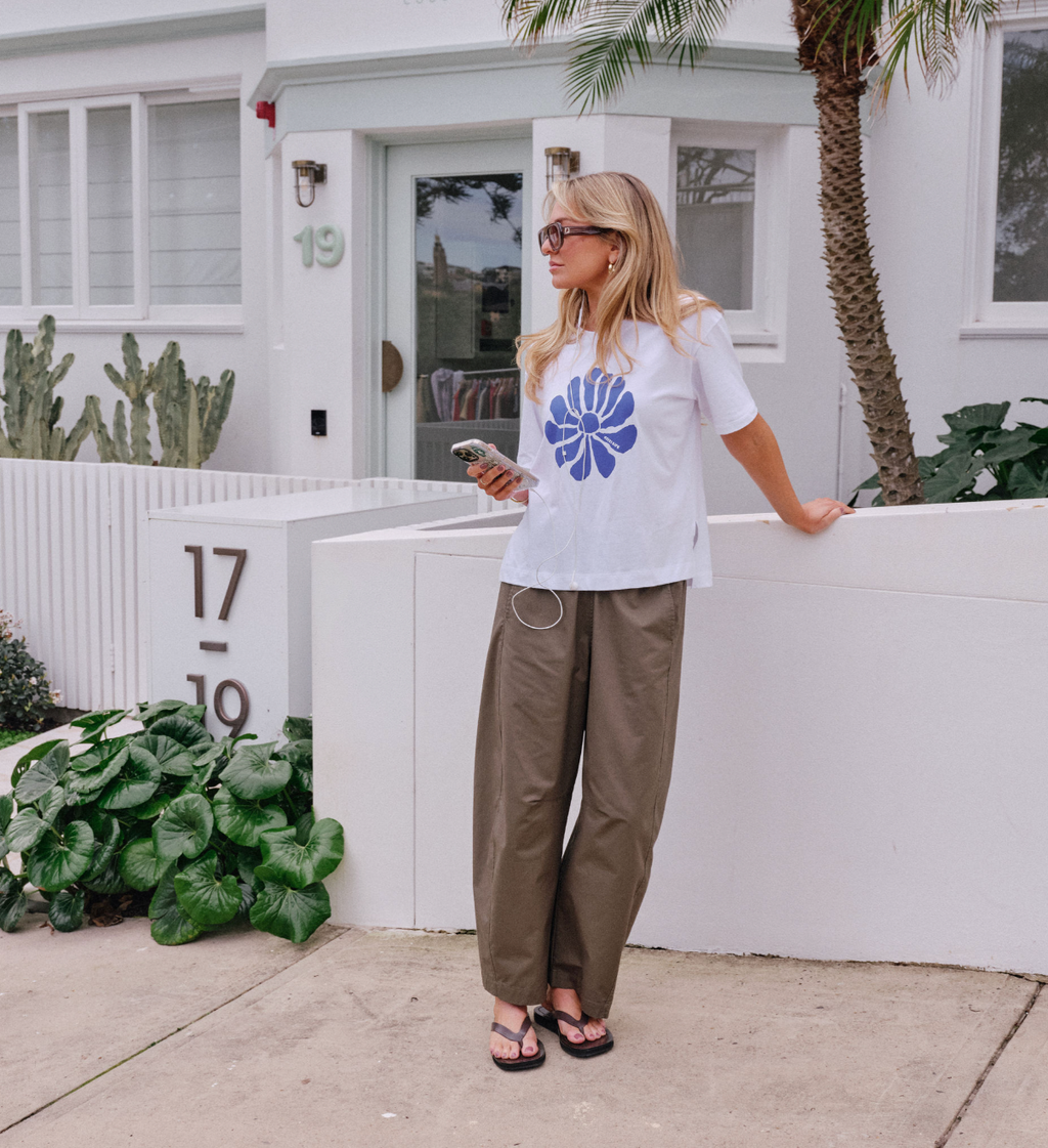 Ceres Life Stevie Slouchy White & Ceres Flora Tee