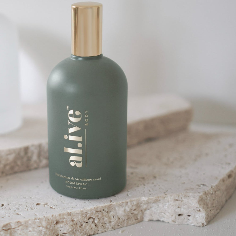 Al.ive Body BLACKCURRANT & CARIBBEAN WOOD ROOM SPRAY