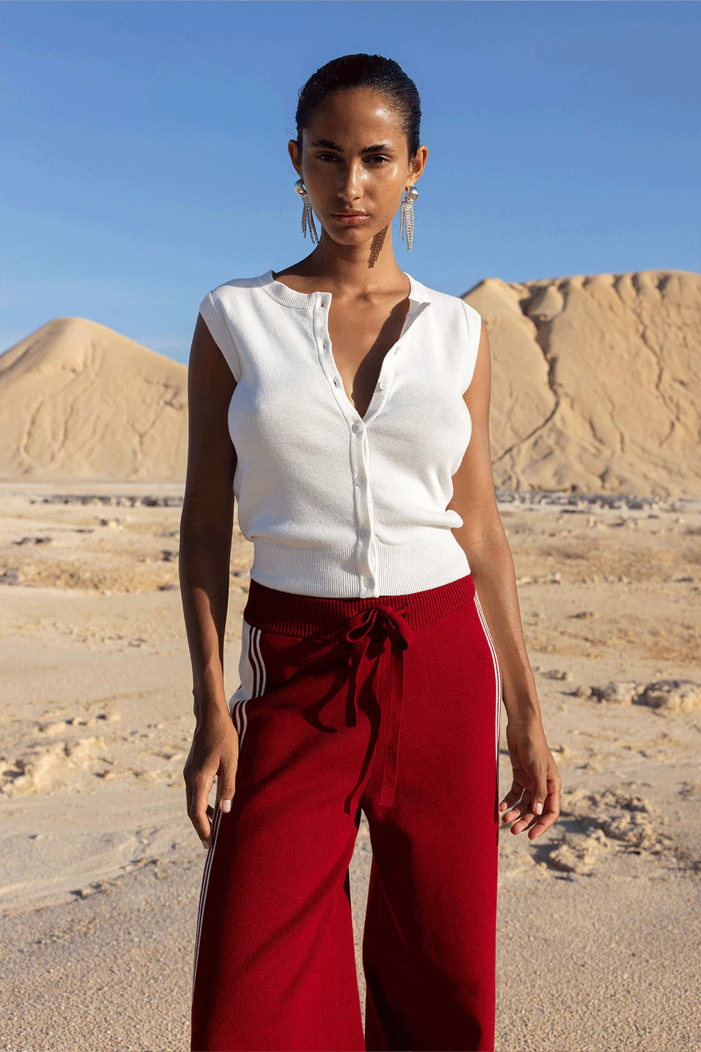 ARCAA Finley Button Up Vest - White