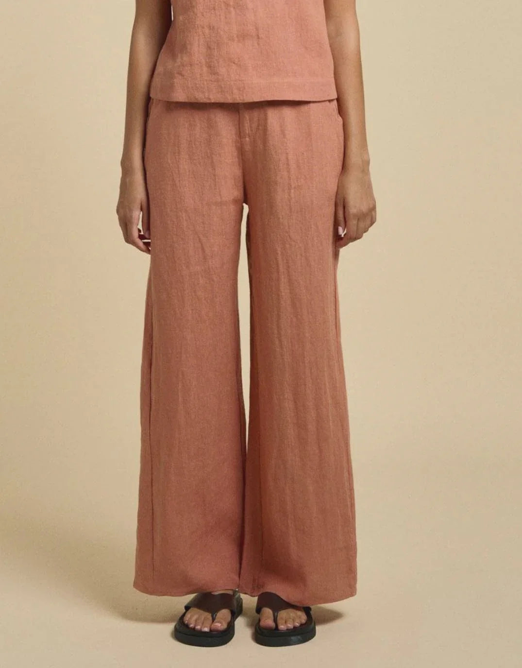 Little Lies Della Linen Pants - Coral