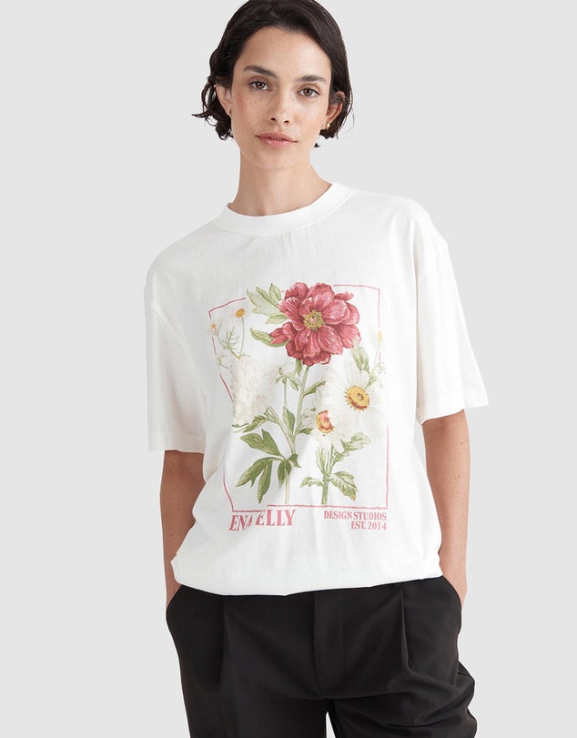 Ena Pelly Bouquet Oversized Tee Vintage White