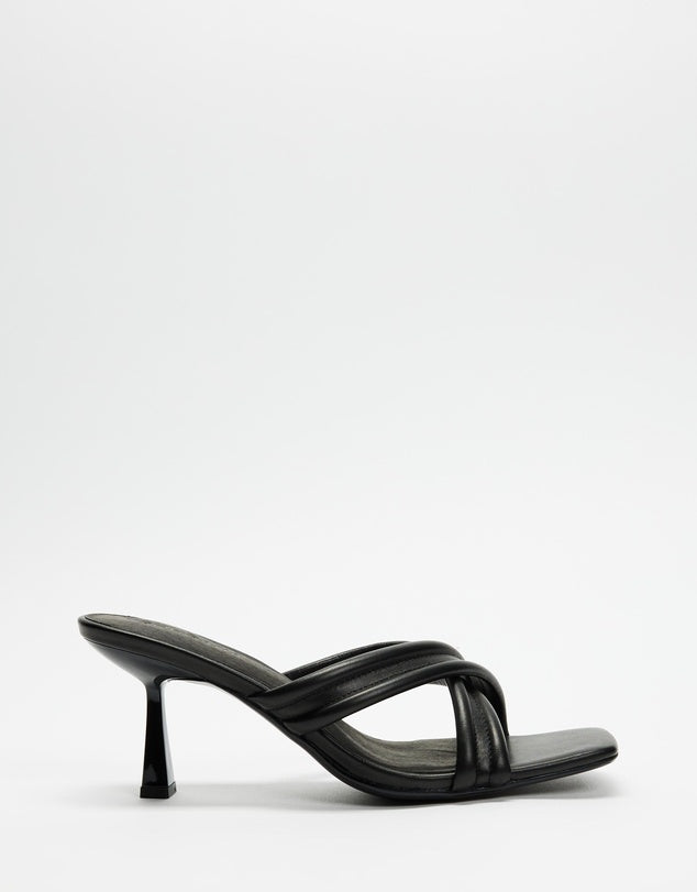 Sol Sana Wade Mule Black