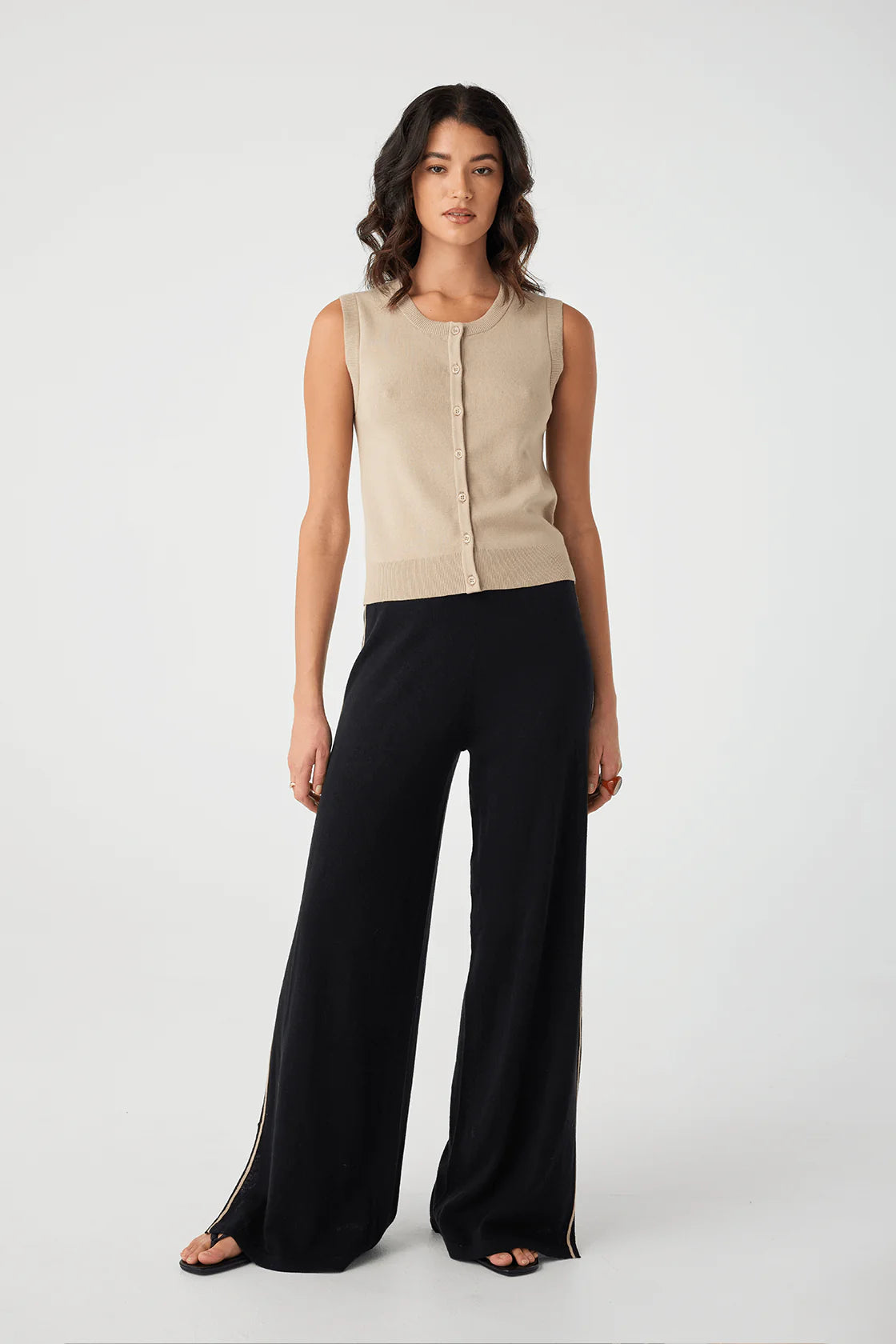 ARCAA Finley Button Up Vest - Taupe