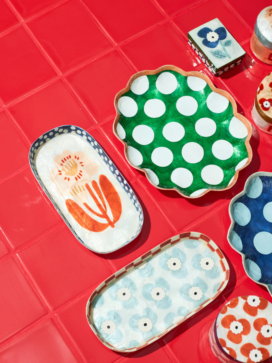 Jones & Co Paradis Pink Flower Tray