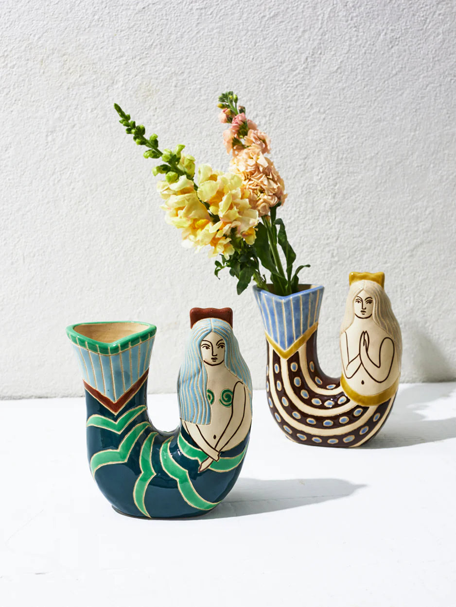 Jones & Co Siren Pray Vase