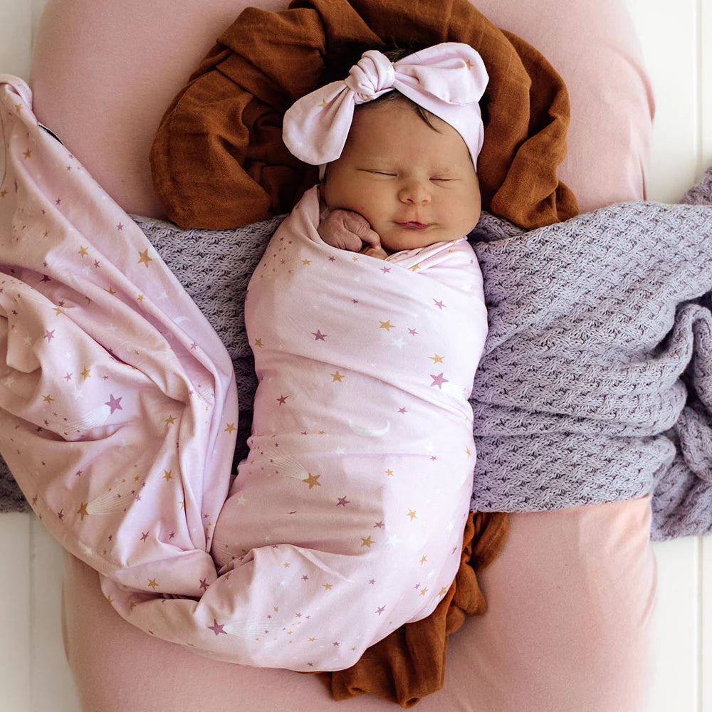 Snuggle Hunny Twinkle Organic Jersey Wrap & Beanie Set