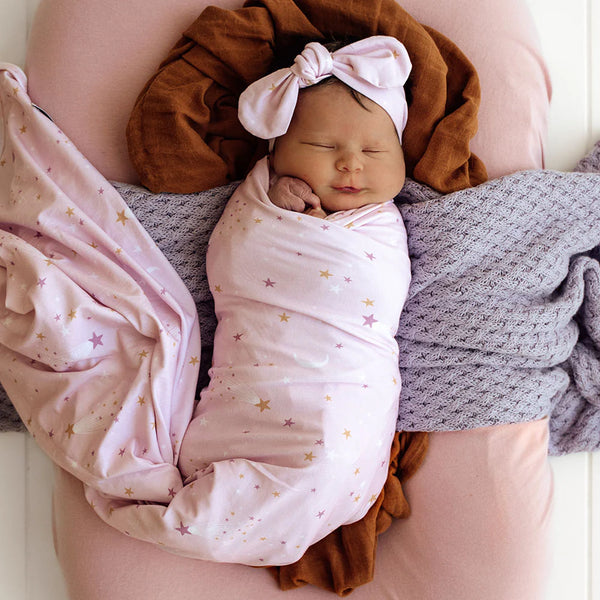 Snuggle Hunny Twinkle Organic Jersey Wrap & Beanie Set
