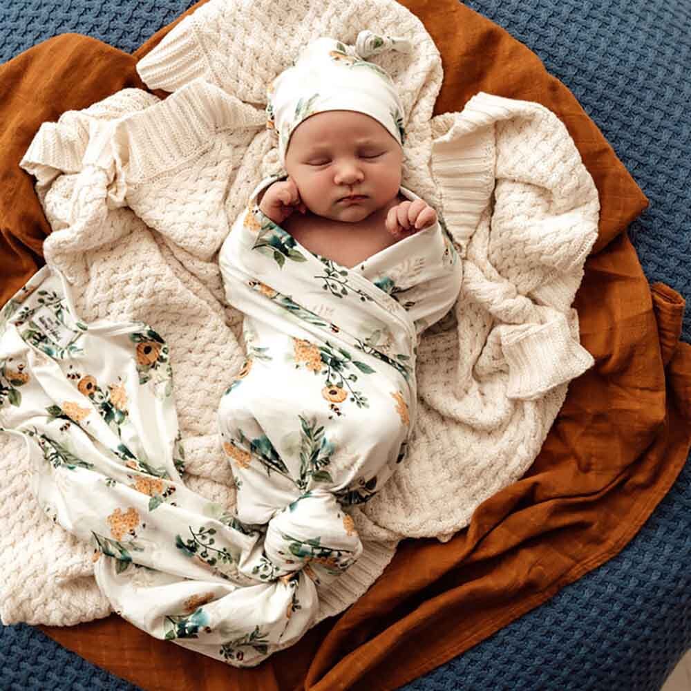 Snuggle Hunny Organic Jersey Wrap & Beanie Set - Garden Bee