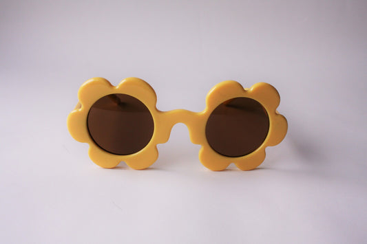 Elle Porte Daisy's Banana Split Sunglasses